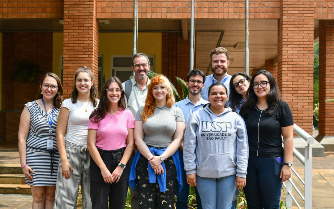 Visita dos universitários da USP